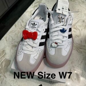 Adidas Sambae Hello Kitty women 7